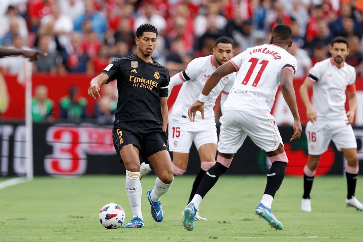 Phân tích lịch sử đối đầu của hai đội